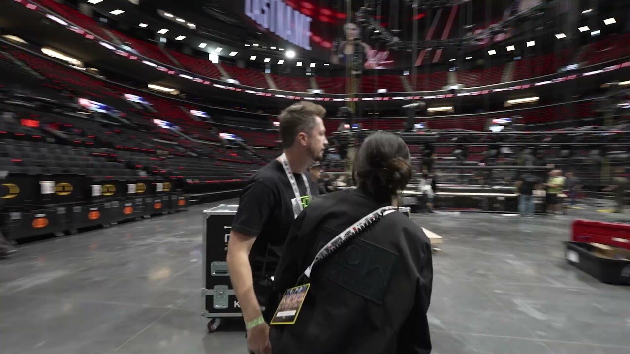 Ronda Rousey vs Gina Carano — Flow Productions